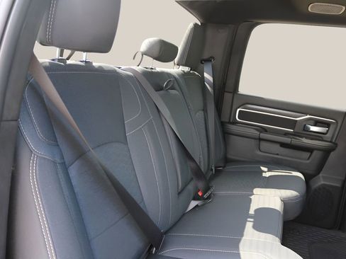 New 2026 RAM 2500 Big Horn AWD/4WD image 17