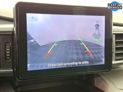 Used 2023 Ford Explorer XLT w/ Equipment Group 202A image 4