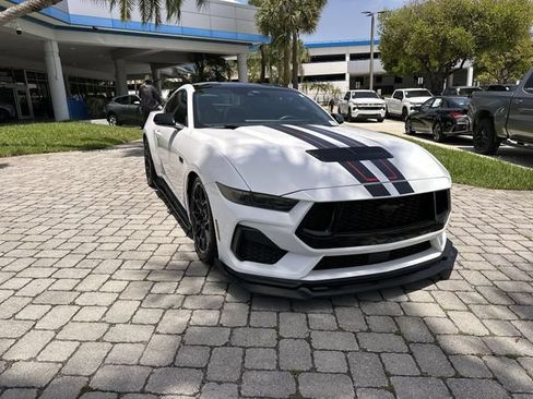 Used 2024 Ford Mustang GT Premium w/ GT Performance Package RWD image 17