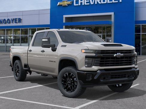 New 2026 Chevrolet Silverado 2500 Custom w/ Custom Value Package AWD/4WD image 7