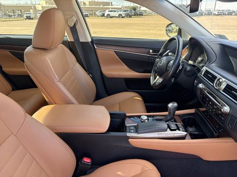 Used 2016 Lexus GS 350 image 19