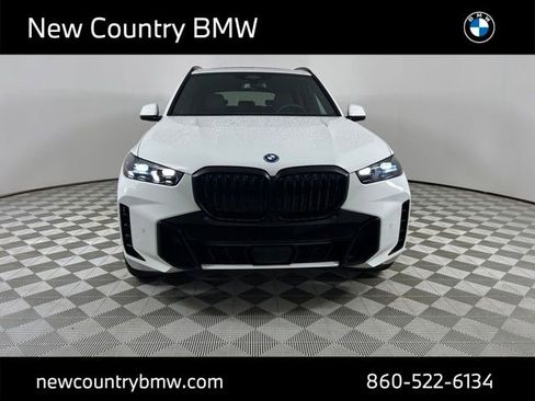 Used 2026 BMW X5 xDrive50e AWD/4WD image 2
