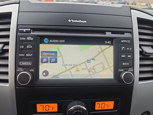 Used 2015 Nissan Frontier PRO-4X w/ Pro-4x Luxury Package image 25