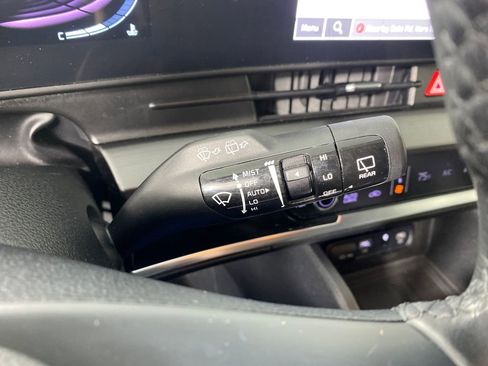 Certified 2023 Kia Sportage EX image 16