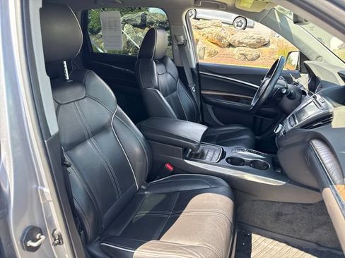 Used 2017 Acura MDX SH-AWD w/ Advance Package image 13