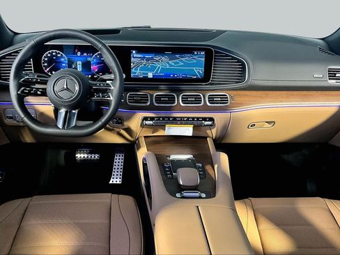 New 2026 Mercedes-Benz GLS 450 4MATIC image 7