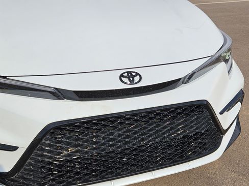 Used 2026 Toyota Corolla XSE FWD image 9