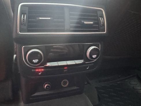 Used 2018 Audi Q7 3.0T Prestige w/ Prestige Package image 20