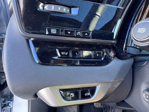 Used 2024 Lexus RX 350 Premium image 22