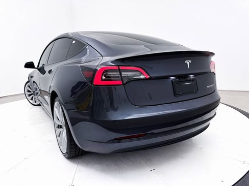 Used 2021 Tesla Model 3 Performance image 2