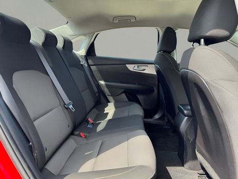 Used 2023 Kia Forte LXS image 11