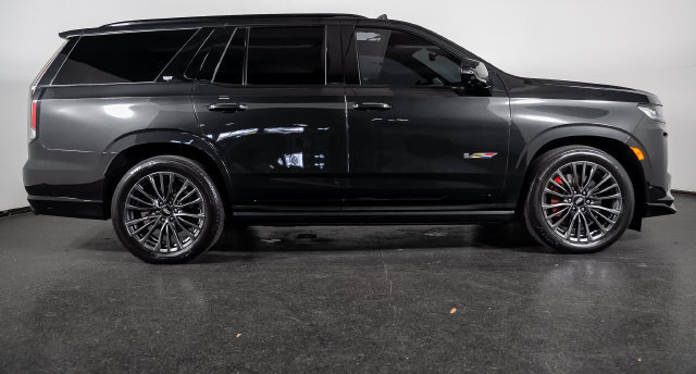 Used 2024 Cadillac Escalade V w/ LPO, Floor Liner Package AWD/4WD image 33