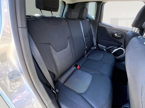 Used 2016 Jeep Renegade Sport w/ Power & Air Group image 21