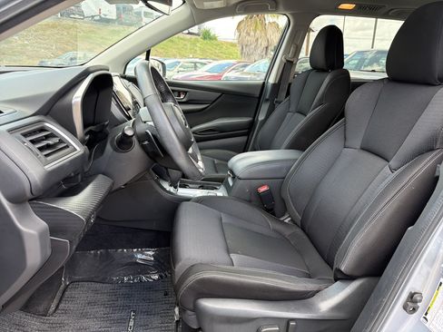 Used 2023 Subaru Ascent Premium w/ Convenience Package AWD/4WD image 22