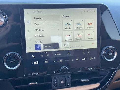 Used 2025 Lexus NX 250 FWD w/ Premium Package image 26