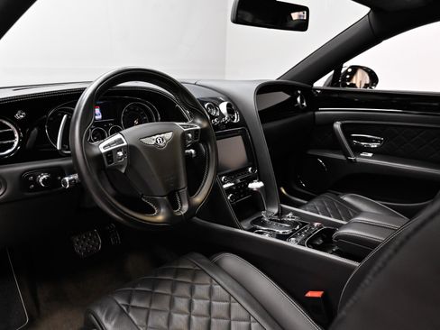 Used 2017 Bentley Flying Spur S V8 AWD/4WD image 12