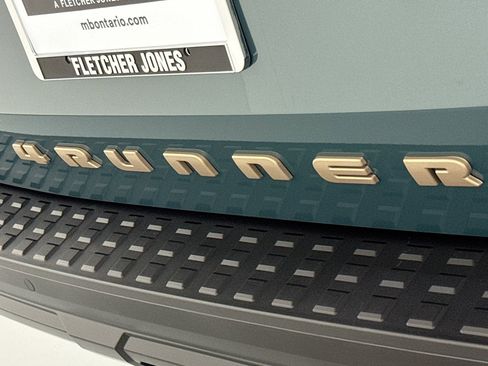 Used 2025 Toyota 4Runner TRD Off-Road Premium image 9