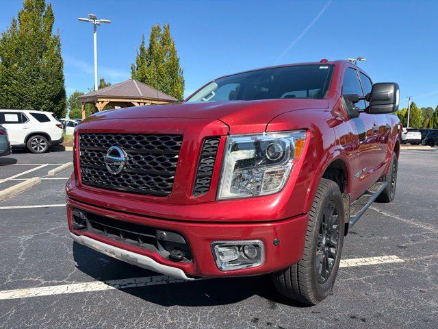 Used 2018 Nissan Titan PRO-4X w/ Pro-4x Convenience Package AWD/4WD image 2