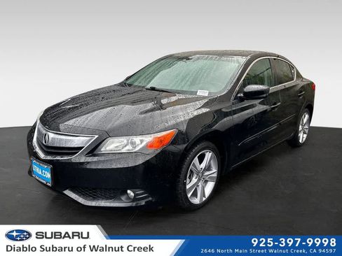 Used 2015 Acura ILX w/ Technology Package FWD image 1