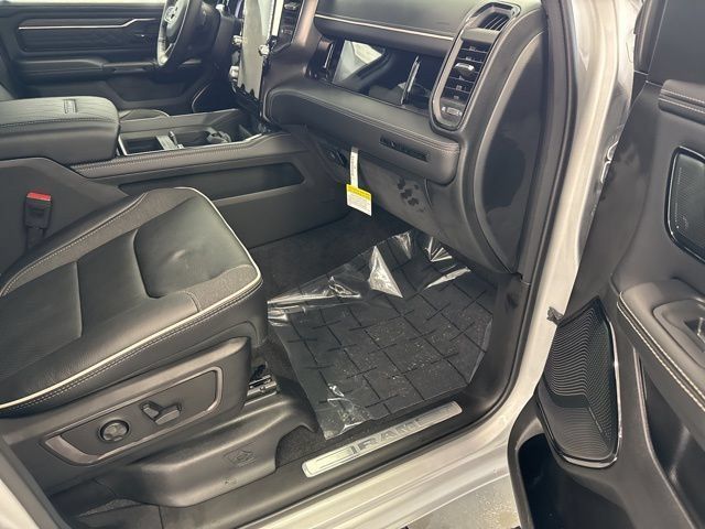New 2026 RAM 1500 Limited AWD/4WD image 25