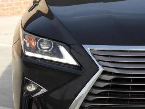 Used 2017 Lexus RX 350 Premium w/ Premium Package image 24