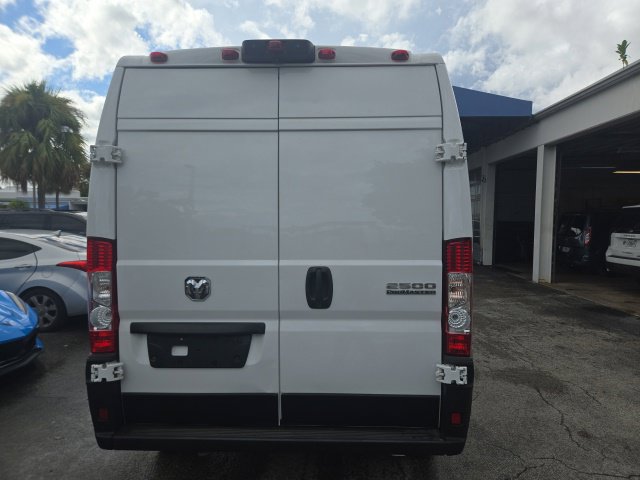 Used 2023 RAM ProMaster 2500 FWD image 5