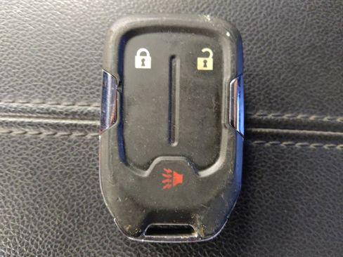 Used 2020 GMC Terrain SLE FWD image 32