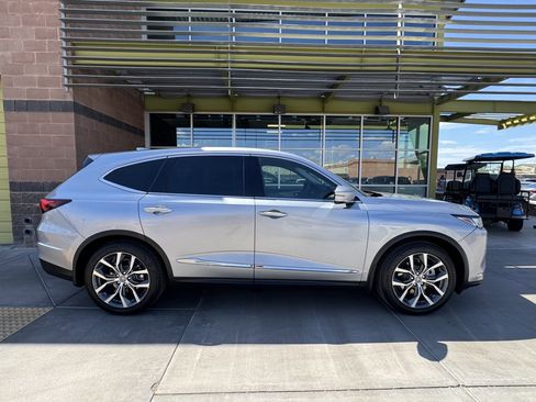 Used 2022 Acura MDX FWD w/ Technology Package image 9