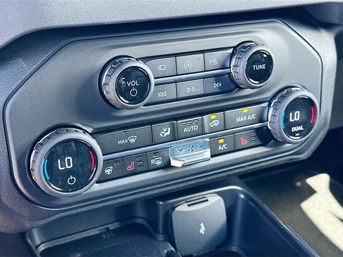 New 2026 Ford Bronco Outer Banks AWD/4WD image 11