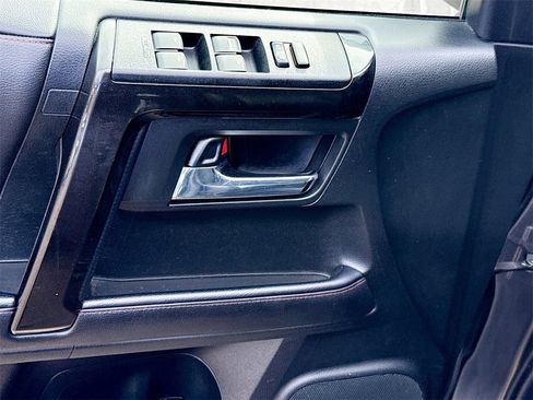 Used 2023 Toyota 4Runner TRD Off-Road Premium image 18