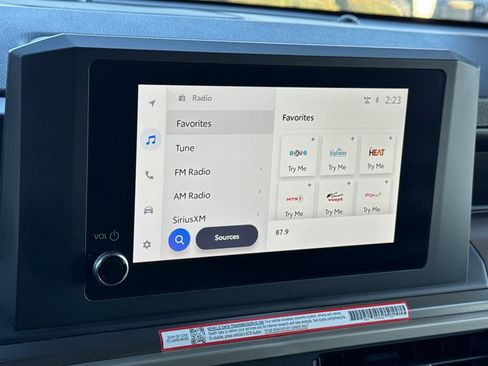 Certified 2025 Toyota Tacoma SR5 image 22