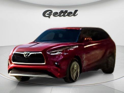 Used 2022 Toyota Highlander XLE FWD image 7