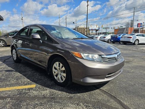 Used 2012 Honda Civic LX image 3