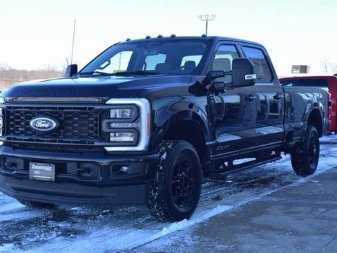 Used 2023 Ford F250 XLT w/ XLT Premium Package image 12