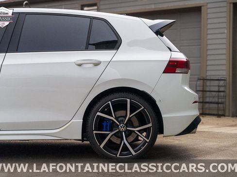 Used 2022 Volkswagen Golf R image 19