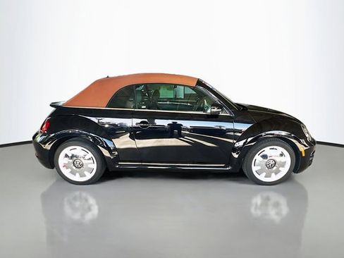 Used 2019 Volkswagen Beetle 2.0T Final Edition SEL image 9