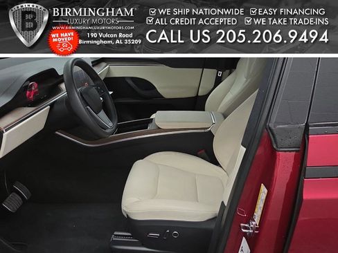 Used 2023 Tesla Model X image 2