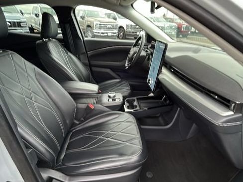 Used 2023 Ford Mustang Mach-E Select RWD image 11