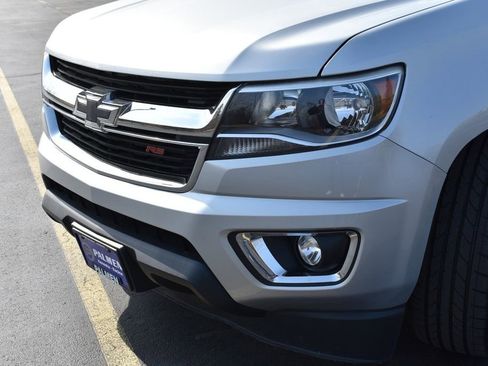 Used 2018 Chevrolet Colorado W/T w/ WT Convenience Package image 12