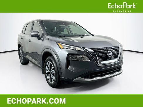 Used 2023 Nissan Rogue SV FWD image 1