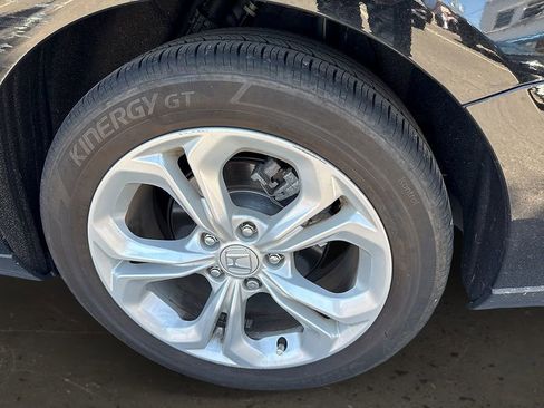 Used 2023 Honda Accord LX image 11