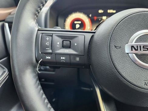 Used 2021 Nissan Rogue Platinum image 30