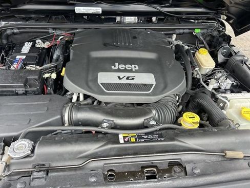 Used 2017 Jeep Wrangler Unlimited Sport w/ Quick Order Package 24S image 20