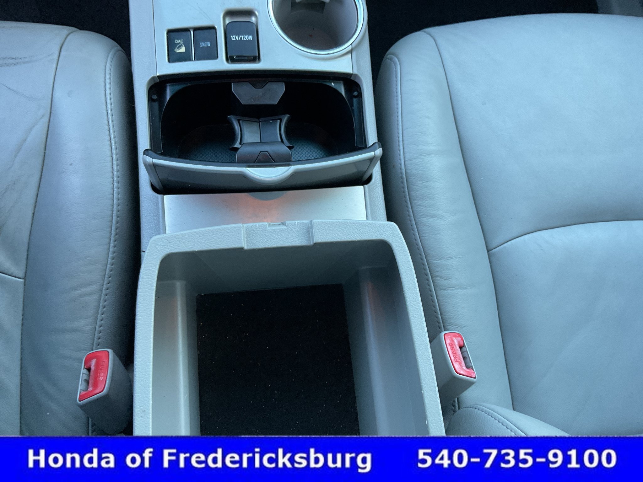 Used 2011 Toyota Highlander SE w/ Convenience Pkg AWD/4WD image 37