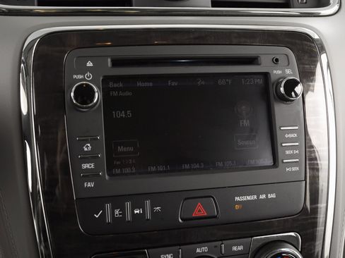 Used 2017 Buick Enclave Convenience image 17