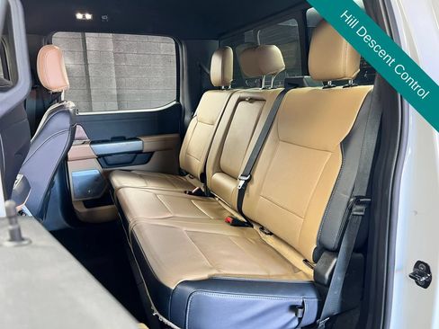 Used 2023 Ford F250 Lariat w/ Sport Appearance Package AWD/4WD image 15