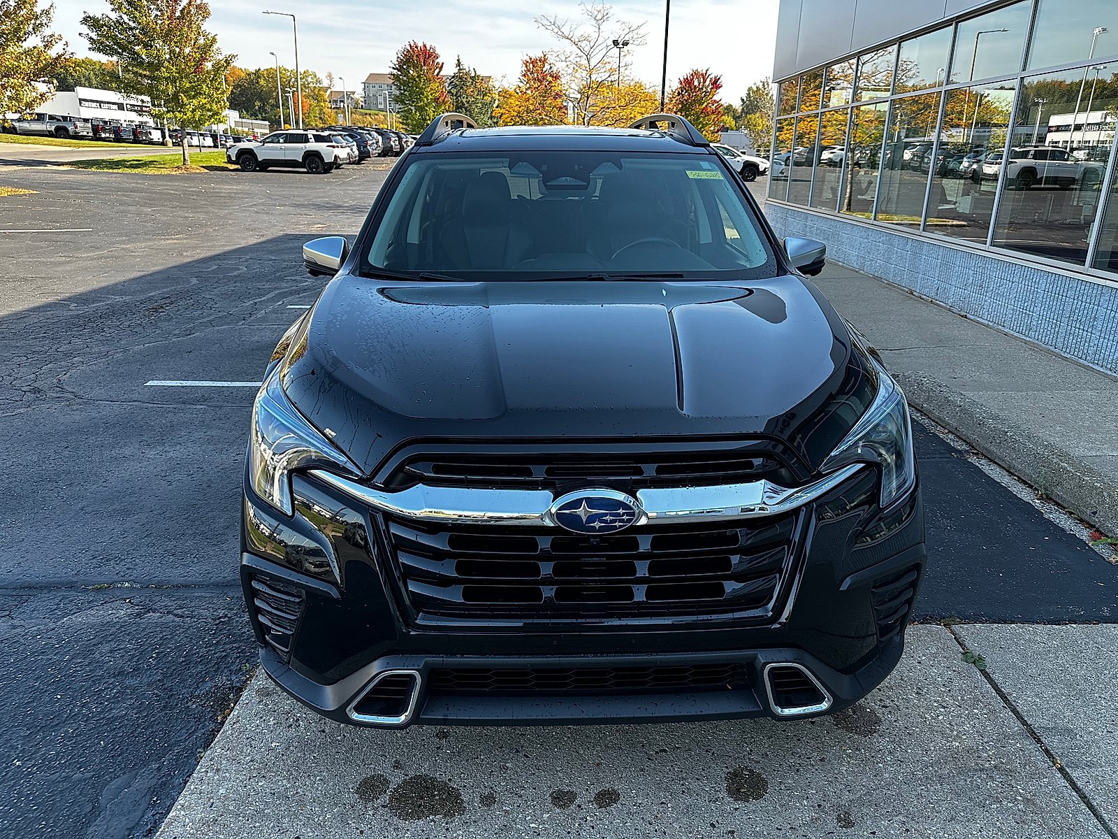 Used 2023 Subaru Ascent Touring AWD/4WD image 8