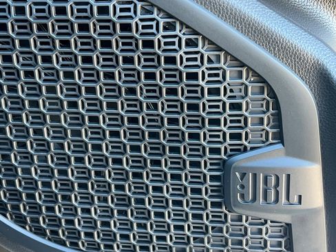 Used 2024 Toyota Tacoma Trailhunter image 44