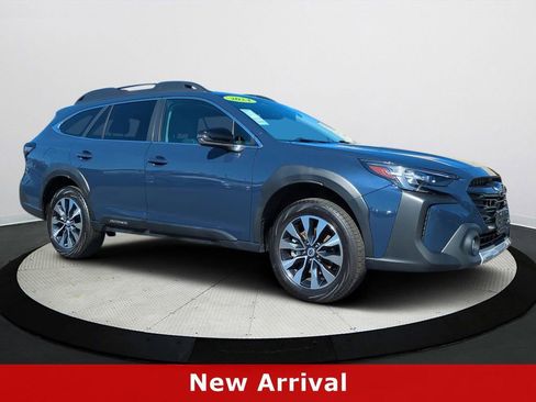 Used 2024 Subaru Outback Limited image 1