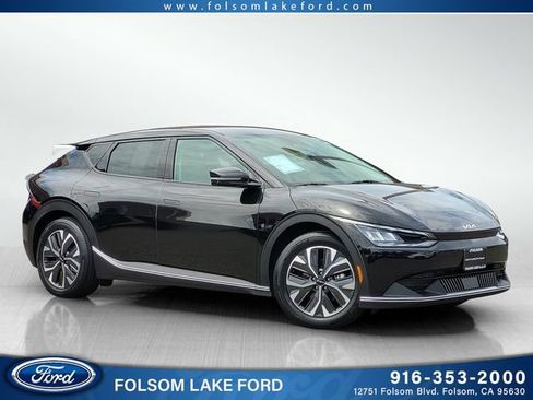 Used 2024 Kia EV6 Light RWD image 1
